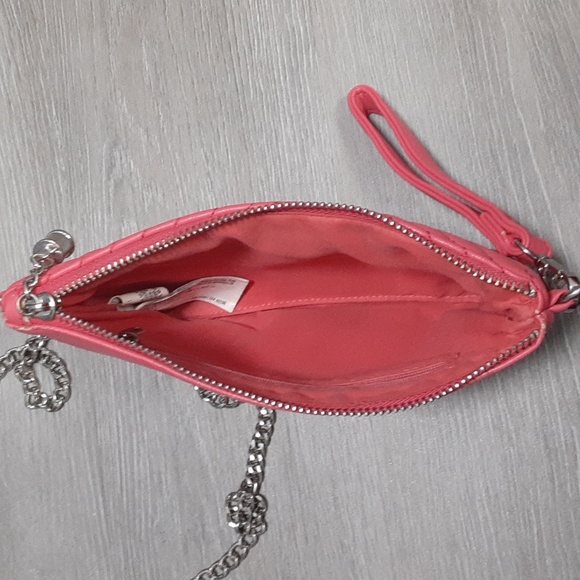 Forever 21  Pink Purse 👛 - Picture 9 of 12